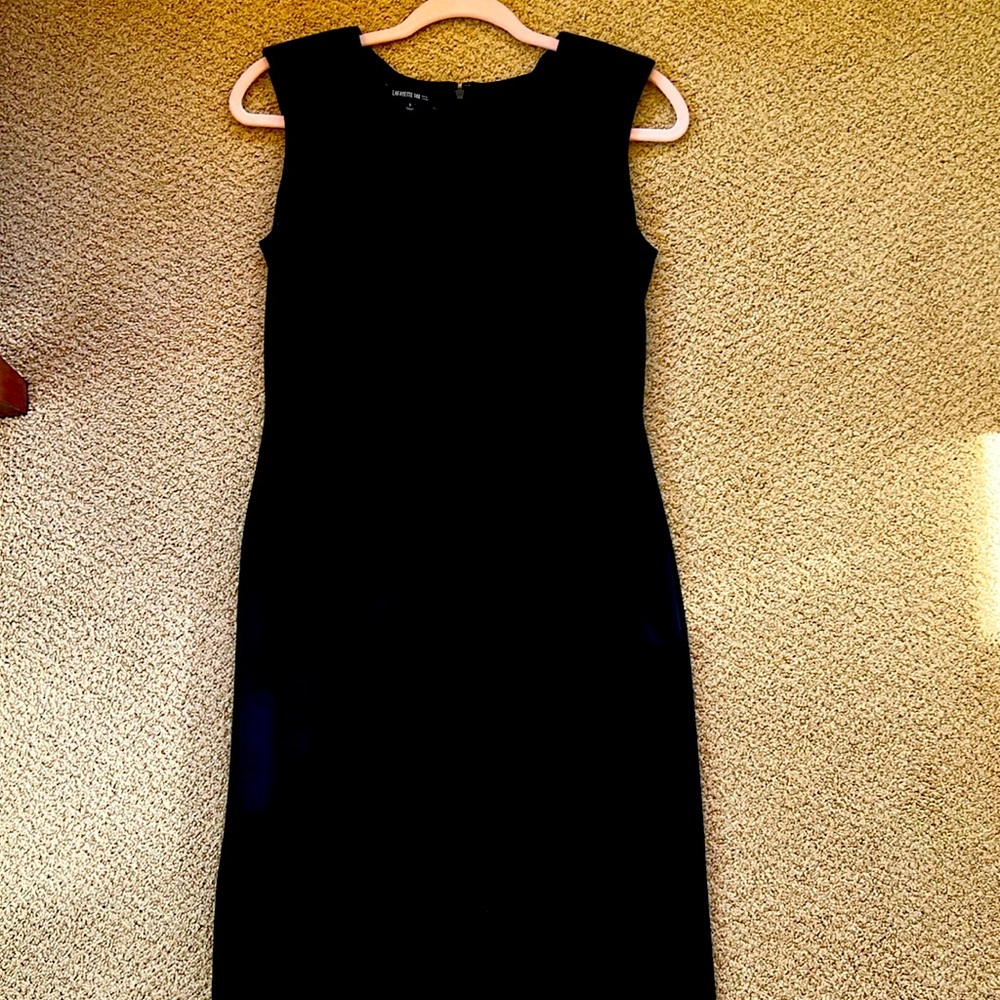 Women’s black sleeveless knee length dress